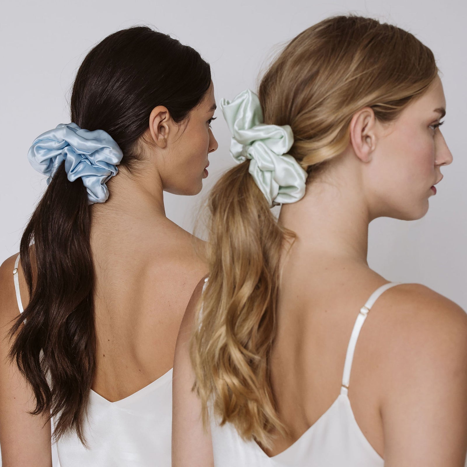 Silk Scrunchie Mint product