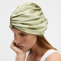 Silk Bonnet Matcha Green detail
